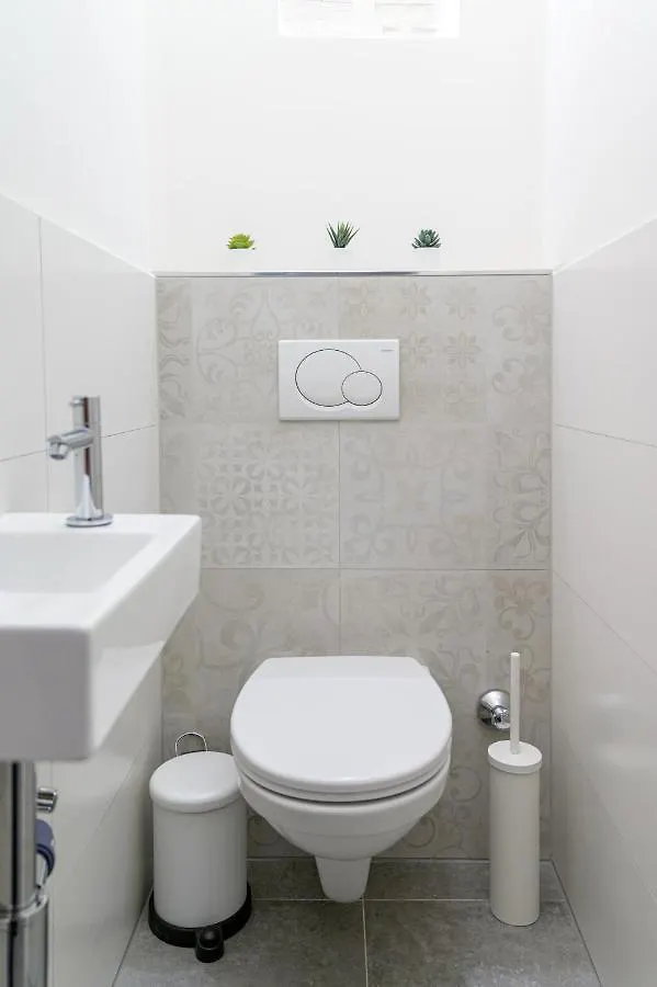 Beautiful Apartment In Vienna'S Heart 1C